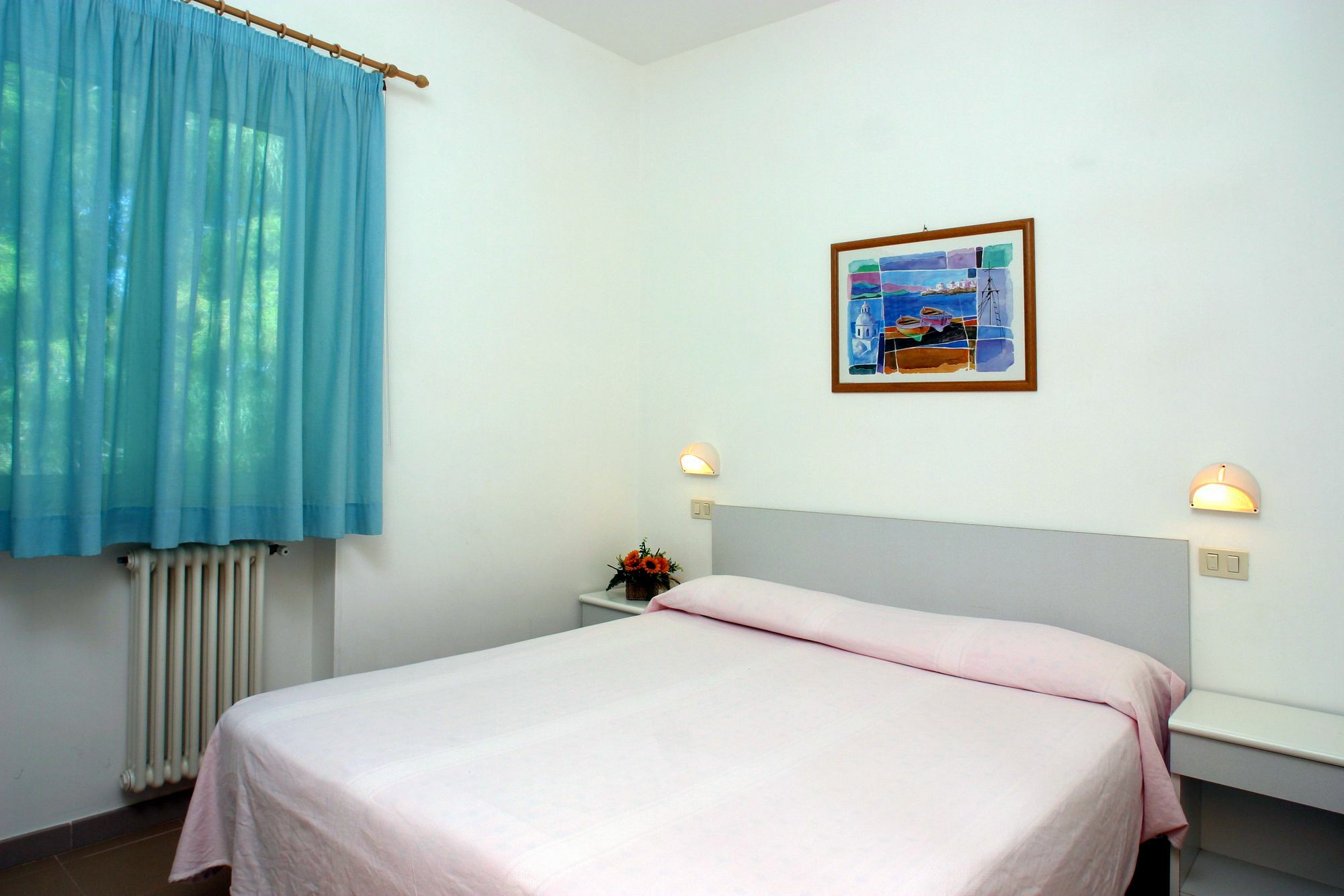 Oasiclub Hotel - Appartamenti В'єсте Екстер'єр фото